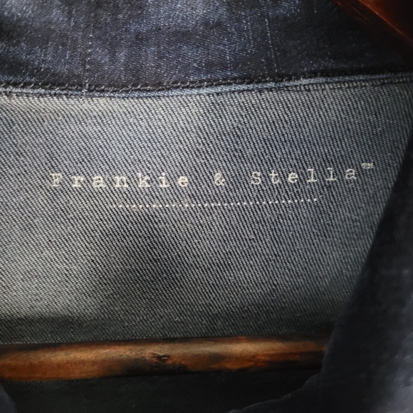 FRANKIE & STELLA | stretch button up denim trucker jean jacket - Picture 6 of 8